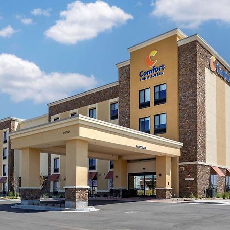 Comfort Inn & Suites Bennett Strasburg Exteriör bild